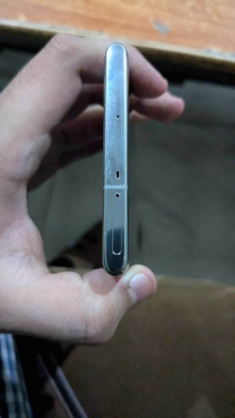 Note 10+ 5g. (exchange possible) (MUST READ DESCRIPTION) 7