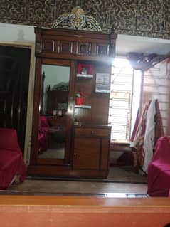 Dressing table