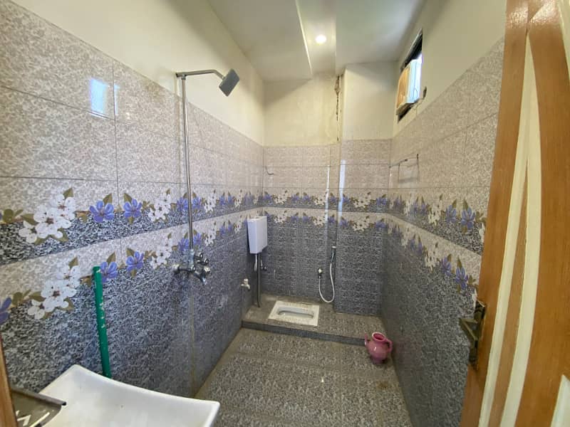 Second Floor Beautiful Flat in Neelam Block, Dc colony Gujranwala. 3