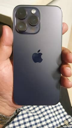 iphone 14 pro max bettry health 92 %
