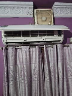 1.5 ton DC INVERTER   10 by 8 condition