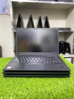 Lenovo ThinkPad X1 Carbon Gen 8 core i5 10 gen  16gb ram and 256gb ssd