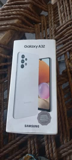 samsang a32 10 by 10 box charger