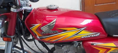 HONDA CG 125.2020 / 2021 modal punjab number biometric majood hai