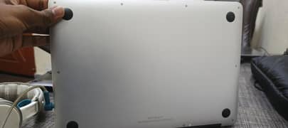 Macbook Air 2017 8GB RAM