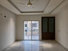House Of 15 Marla For Sale In Canal Road