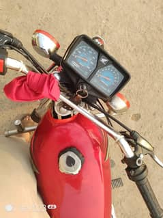 Honda 125 with competition doxuments