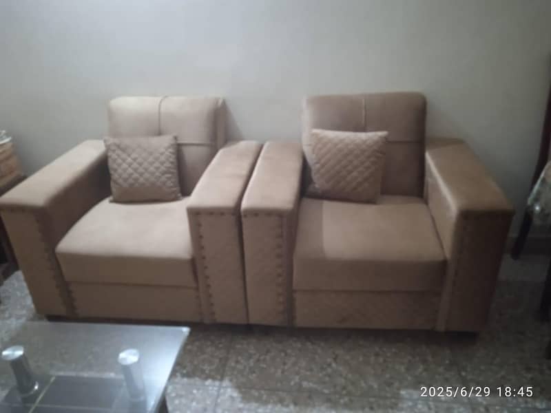 slightly use very good condition 5 sofa set 0