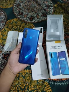 realme 5 4 128