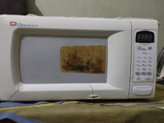 Microwave Oven