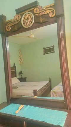 dressing table