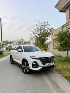 Oshan x7 Future Sense 7 Seater