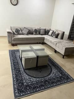 sofa set with corner table and 4 stols