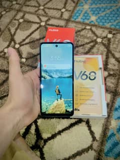 V60 design 16gb Ram 256gb memory