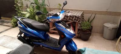 Mushtaq auto