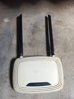 Tp link 300Mbps wireless N Router