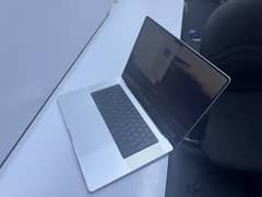 MacBook Pro 16" M1 Pro Ram 16 and 32 SSD 512 Excellent Condition