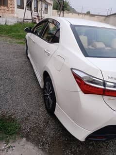 ALTIS X SUNROOF