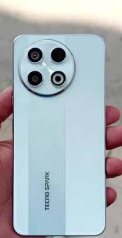 brand new phone spark 30 pro AMOLED panel