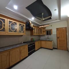 07 Marla Double Unit House For Rent With Gas
