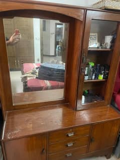 dresser