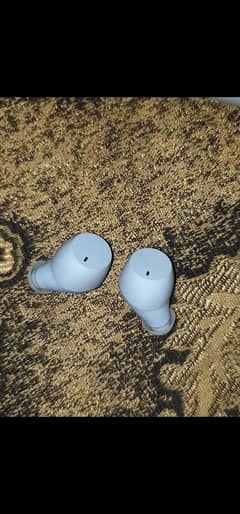 earbuds