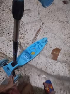 kids scooty