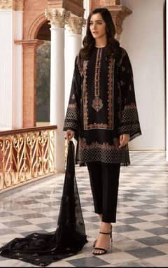 3 Pcs Women's  Unstitched Printed Suit