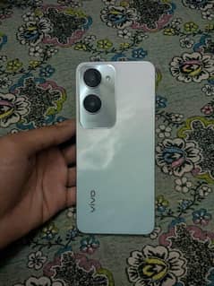 vivo y18