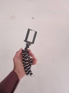 Hand