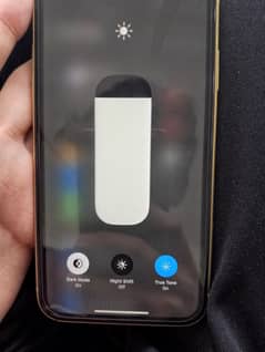 Iphone 11 non pta 10/10 condition water pack whatsupp only 03155972596