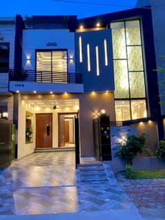5 Marla Beautiful Ultra Modern House For Sale