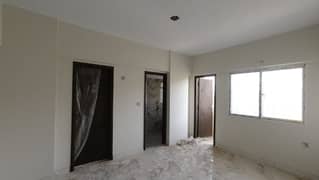 Stunning 1200 Square Feet Flat In Garden West Available