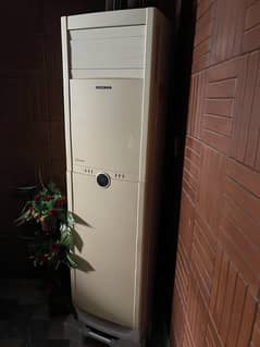 Kenwood 2 Ton Cabinet ac/floor standing ac/Cabinet 2 ton ac