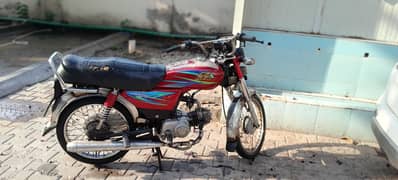 Urgent Cell krni ha Thora boht kaam hune wala ha 10/8