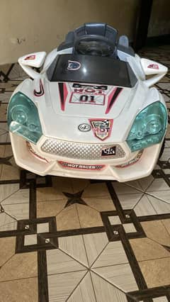 kids electric car in good condition