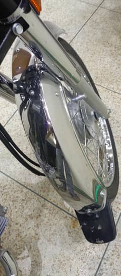 CD 70 23 model for sale condition 10 by 10 documents available