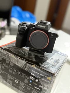 Sony A7iii full frame camera