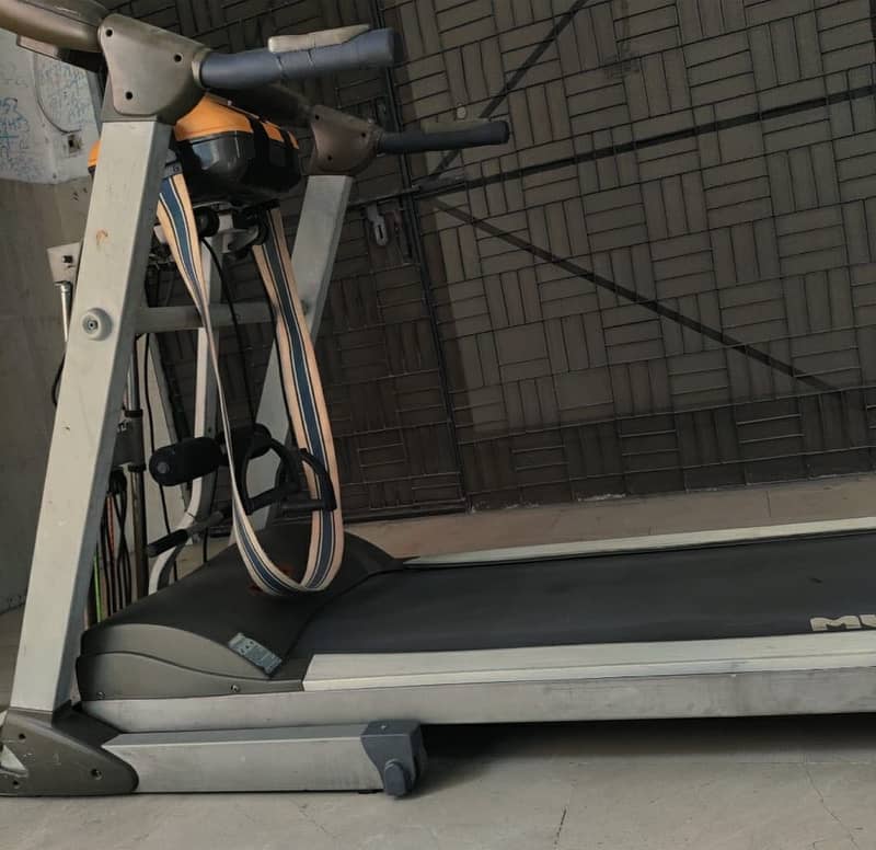 Treadmil ( Running machine ) 1