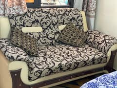 sell sofa set 7seater