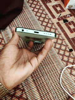 Infinix Hot 40i
