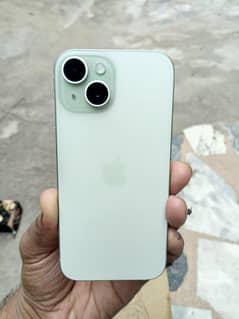 iPhone 15 New Look 128 GB Green No Scratches 91% Bettery Health 10/10