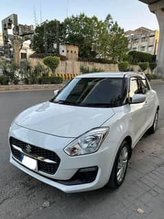 Suzuki Swift GLX CVT 2022