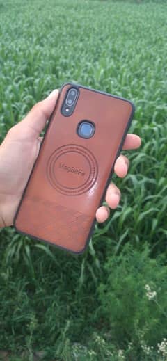 This device is a vivo device and its storage is 4 64