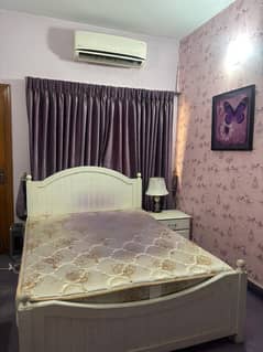 Bed Set (Queen size)