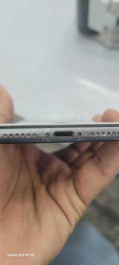 sim working ipone 8