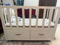 Wooden bed coat