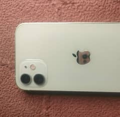 iPhone 12 / 128 GB