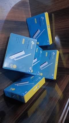  Brand New TP-Link High-Gain USB Wi-Fi Adapter – 150Mbps |