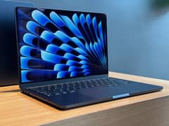 For Sale: 13-inch MacBook Air M3 (Midnight) - Excellent Condition!